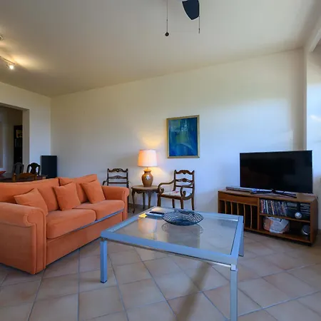 Mani Tower 别墅 Akrogiali