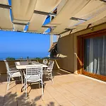 Mani Tower Villa *