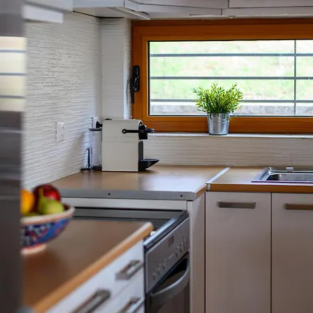 Villa Mani Tower Akrogiali