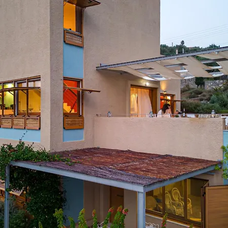 Mani Tower Villa *