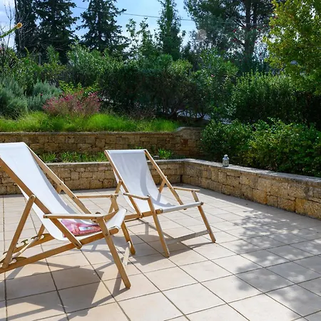 Mani Tower Akrogiali