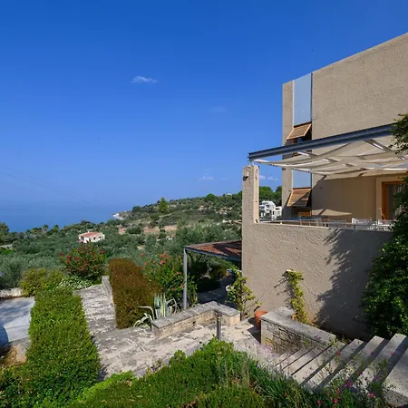 Mani Tower Akrogiali