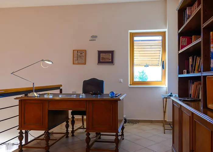 Mani Tower Villa