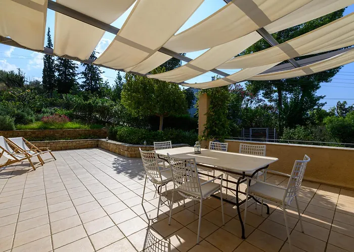 Mani Tower Villa Akrogiali