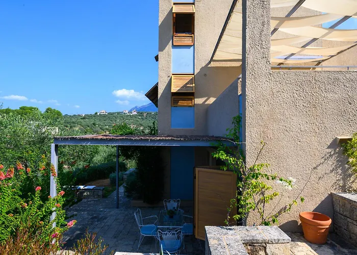 Mani Tower Villa